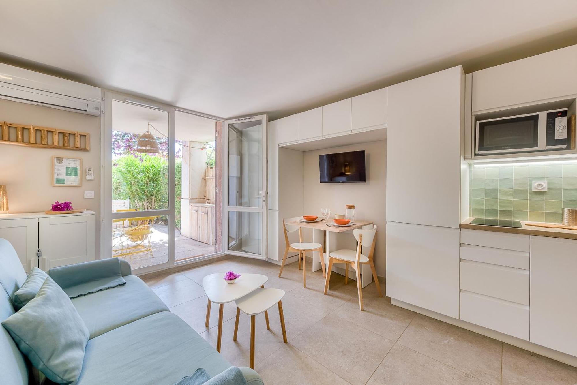 Le Lavandou "Cavaliere" -Rez De Jardin Bord De Mer , Atom ภายนอก รูปภาพ